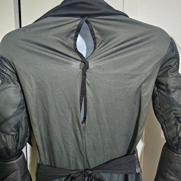 Batman Kids Muscle Costume Boys 8-10 DC Comics Mask Cape Gauntlets Halloween Boy - Picture 4 of 12
